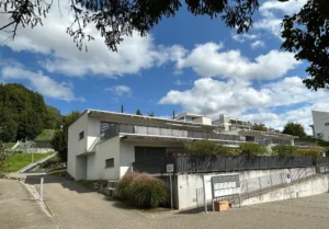 14 Terrassenwohnungen mit Hallengarage und Fernwärme in Dottikon – Verwaltung durch AW Immobilien.